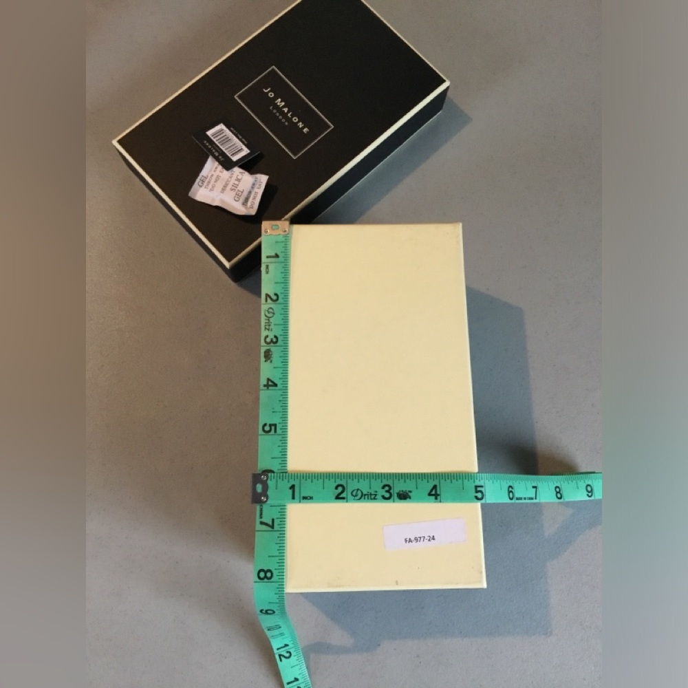 JO MALONE EMPTY SMALL BOX BLACK CREAM INTERIOR ALL LIGHT YELLOW LIGHT CREAM - Picture 9 of 10